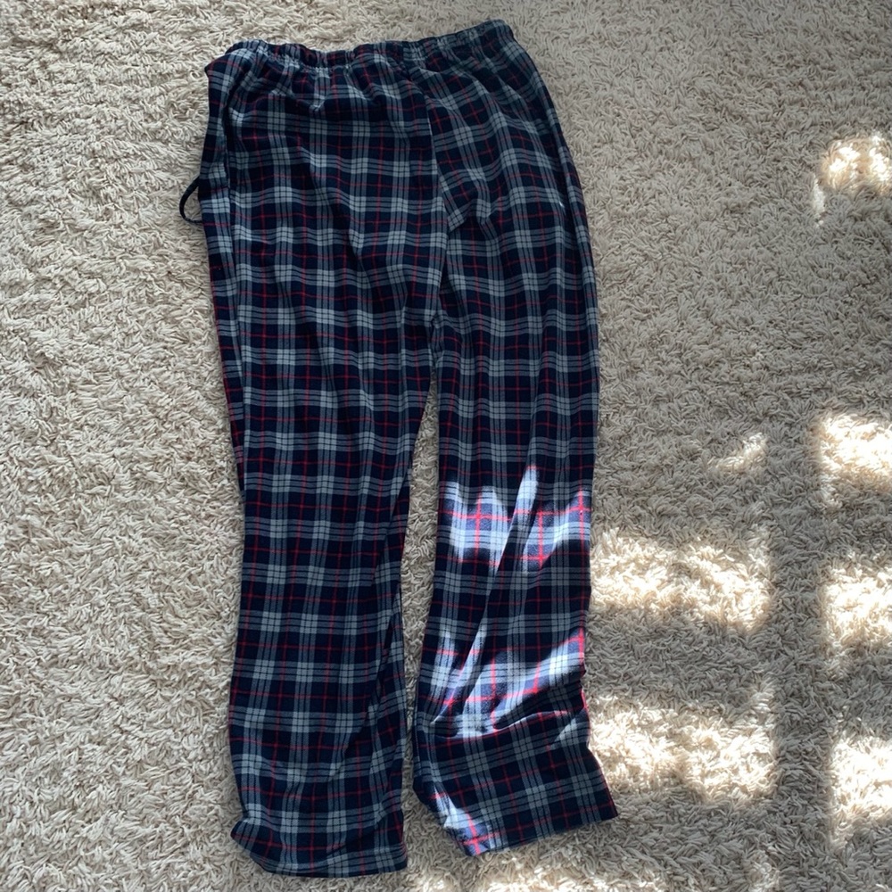 Pajama - Picture 2 of 3